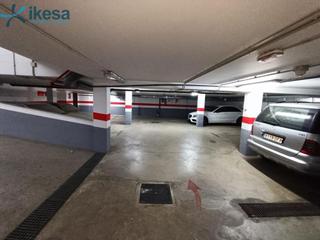 Aparcament cotxe a Núcleo Urbano. Venta de plaza de garaje en calle juan carlos i