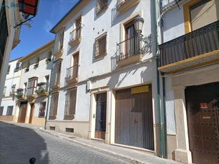 Pis  Calle mesones. Precioso piso en baena córdoba a escasos metros del ayuntamiento
