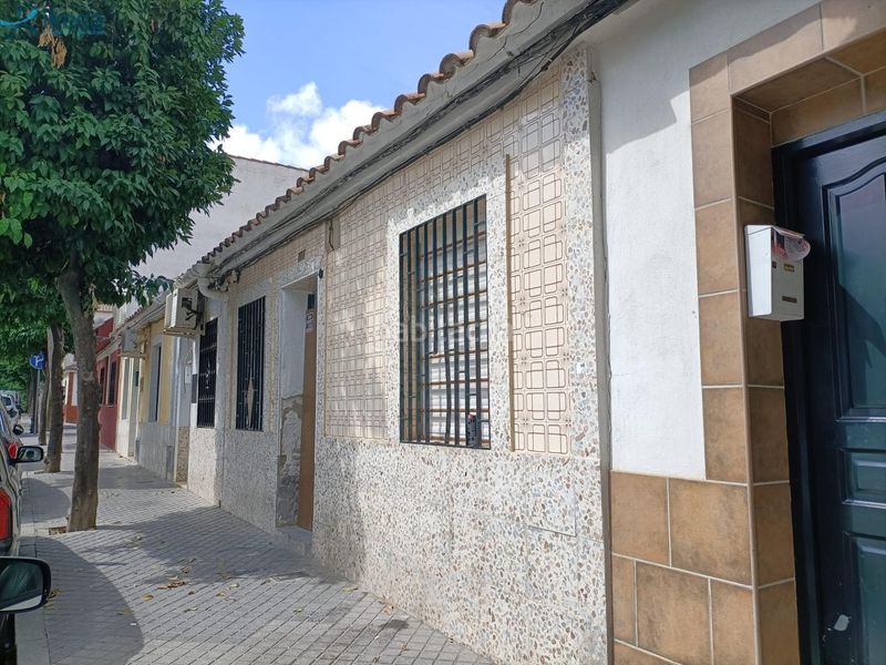 Foto 4434197f-8988-4259-90b2-bf37b59e064c. Casa a Campo de la Verdad - Miraflores Córdoba