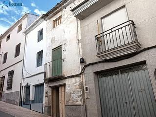 Casa a Castillo de Locubín. Casa de 80 metros en castillo de locubín jaén