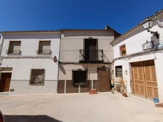 Casa a Santisteban del Puerto. Casa en santisteban del puerto jaén