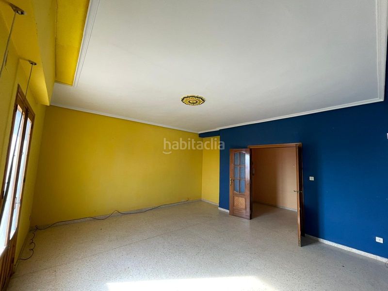 Foto cf0441e4-efd9-4038-81dd-cf9ec4b66d1a. Pis amb aparcament a Alcaudete