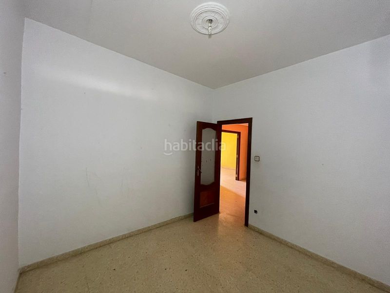 Foto e287ed74-cb40-4be0-a6b7-645175f3162c. Pis amb aparcament a Alcaudete