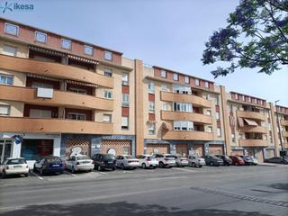 Local commercial  Del frio industrial. Venta de local en lucena córdoba