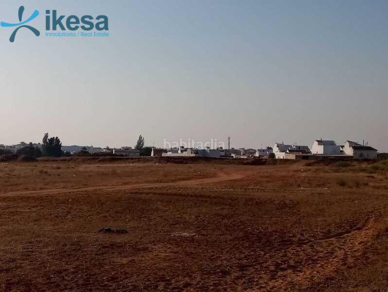 Foto 01fdf1c1-9026-4dc9-a311-8be2c9ba6b6e. Terreny residencial a Lepe