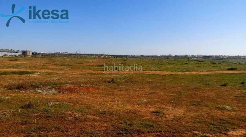 Foto 26781445-43b6-4328-9ba6-07fe92eb4652. Terreny residencial a Lepe