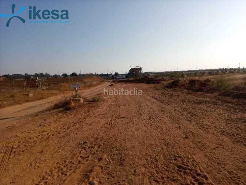 Foto ce747dc4-8d12-4433-b51d-b80f416c4575. Terreny residencial a Lepe
