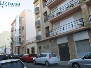Edifici a Tres Ventanas. Venta de concurso del cojunto de 7 viviendas sin posesion