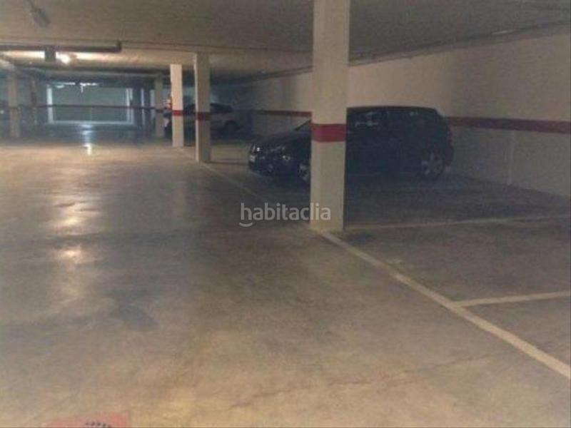 Foto d3298e5a-107e-4f16-bd0a-79dae15ddd91. Aparcament cotxe a Palmete Sevilla