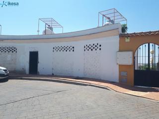 Local Comercial a Calle rafael molero cabrilla 14. Local comercial en residencial el mirador en posadas !!!.