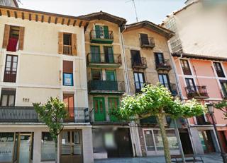 Appartement à Azkoitia. Venta de 4 pisos en calle martín deuna kalea