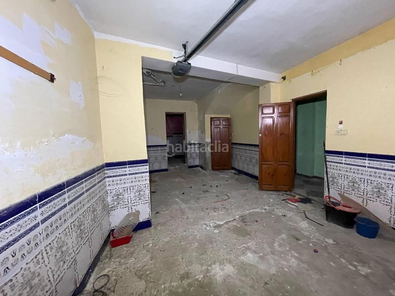 Foto a8a1de32-04f3-41d1-a4ac-17b030f43fee. Casa adossada a Castillo de Locubín