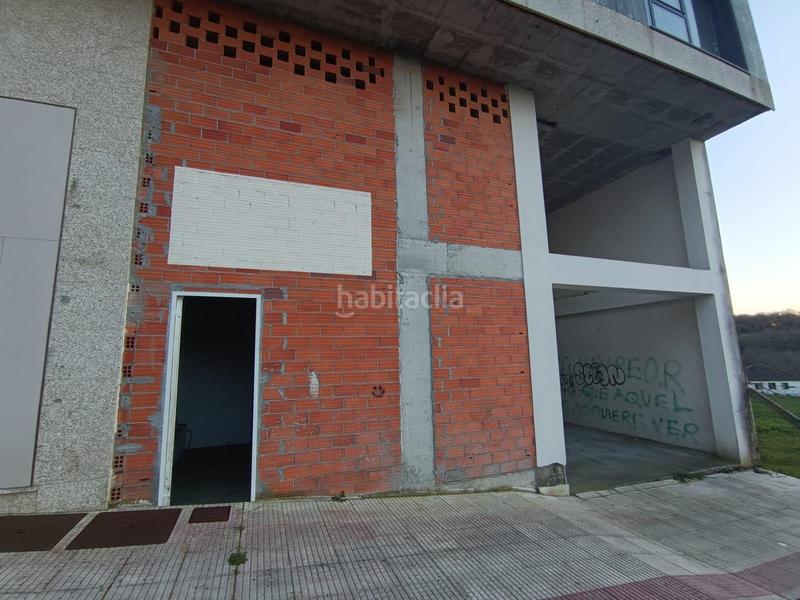 Foto 98b68651-49d9-424b-9888-1cd82f44212a. Local commercial dans Silleda