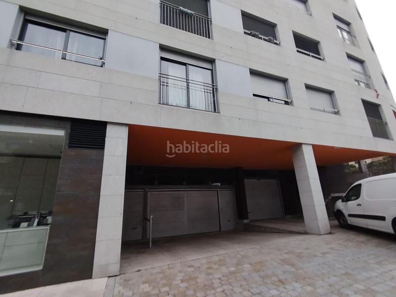 Foto 097e33e6-3ff8-4933-ac94-ef1ddcfa6f56. Parking voiture dans Sardoma - Castrelos Vigo