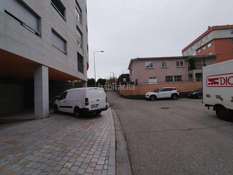 Foto 7ddbce22-0f38-4c9a-bda3-b0e9c5f3aaa9. Parking voiture dans Sardoma - Castrelos Vigo