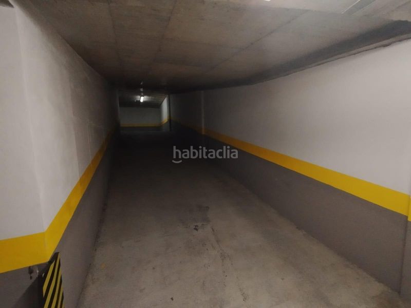 Foto 7d58c793-fb2f-4f9f-87f6-4ededcbe4715. Aparcament cotxe a castrelos 99 a Sardoma - Castrelos Vigo
