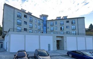 Local commercial  Calle del progreso. A cañiza local de 974 m en la mismísima calle progreso a precio