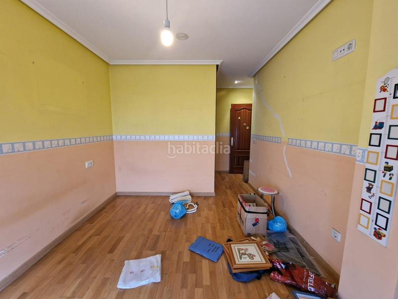 Foto b9c11e6f-ee2f-4ed2-8780-29a62315a824. Piso en San Cibrao das Viñas