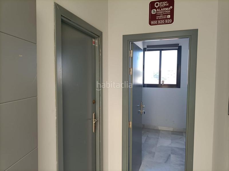 Foto 49243479-12cd-4e66-9cc5-cf63978ff59e. Ufficio in Pisa Mairena del Aljarafe