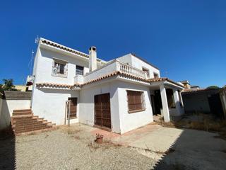 Chalet à Las Tres Piedras - Costa Ballena. Casa en venta en el pinar de chipiona