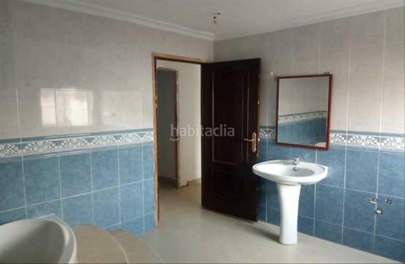 Foto 1672d048-cbe2-4e2c-a8ba-e4a7bcee2862. Piso  vpo de 3 habitaciones en centro de ándujar. en Andújar