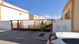Parking voiture à Lebrija