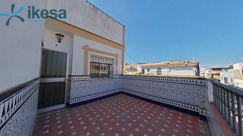 Foto 35b87939-2120-4e17-8cf2-addd15255d1b. Casa a Palmete Sevilla