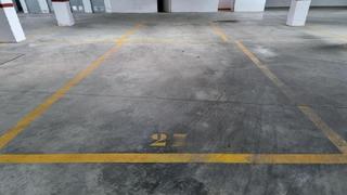Aparcament cotxe a Villamanrique de la Condesa