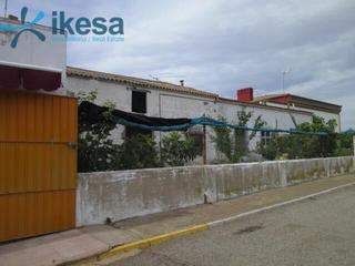 Oficina a Ayamonte ciudad. Venta de local comercial en zona punta del moral ayamonte