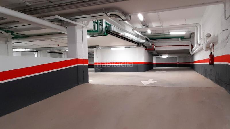 Foto b66a49d5-c443-4912-b5f7-679c02d5ff79. Posto auto in travesía de Vigo - san xoán Vigo