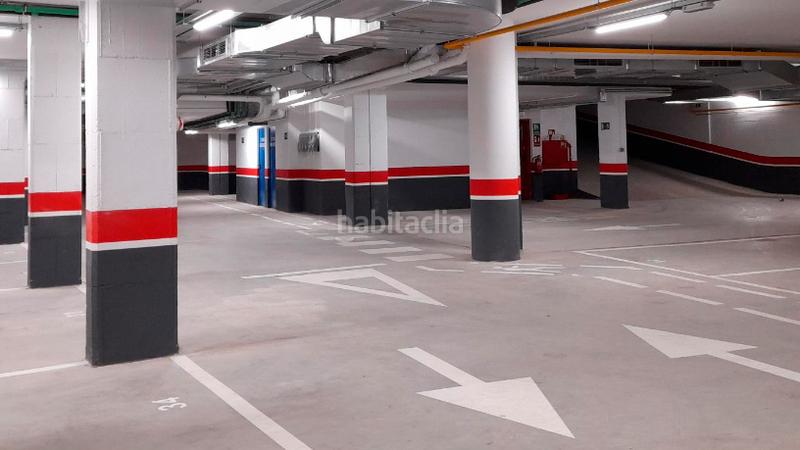 Foto b69983c5-c357-42b8-b4b5-f95d9a55da9a. Posto auto in travesía de Vigo - san xoán Vigo