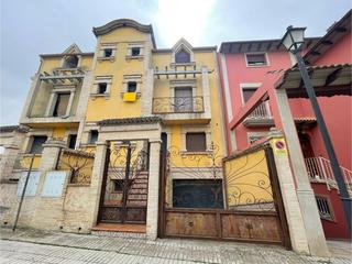 Casa a Lopera. Casa en urbanización el sol de lopera jaén