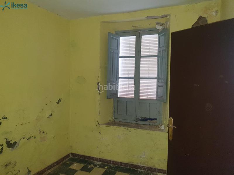 Foto aa13b577-ce52-4a7f-861c-db9d2c0f3697. Casa adossada a Pedroso (El)