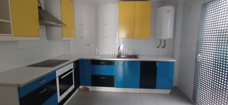 Foto c808b4b5-92a0-4e9f-8311-e77d353fc6b7. Casa duplex en la linea de la concepcion en San Pedro-Gabriel Miró-María Guerrero Línea de la Concepción (La)