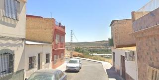 Casa a Puente Genil. Venta de casa sin posesión en puente genil córdoba