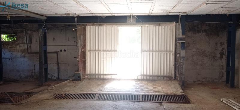 Foto 7e8204ae-caab-4d52-a8f9-fb9f25ab46aa. Chalet conjunto 3 viviendas con piscina en urb Torrequinto en Alcalá de Guadaira