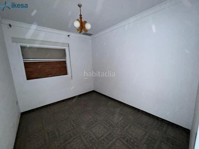 Foto aaa7e995-4e8d-4384-b0f1-5265578c8c87. Chalet conjunto 3 viviendas con piscina en urb Torrequinto en Alcalá de Guadaira