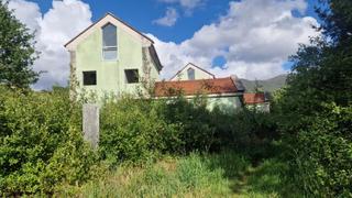 Xalet  Barrio piñeiro-peitieiros. Obra parada en venta en gondomar