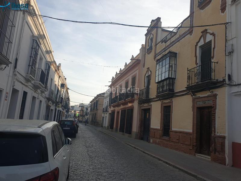 Foto 0c2ffb24-53b5-48f1-a69a-bb408ee742c4. Casa bifamiliare in Lora del Río