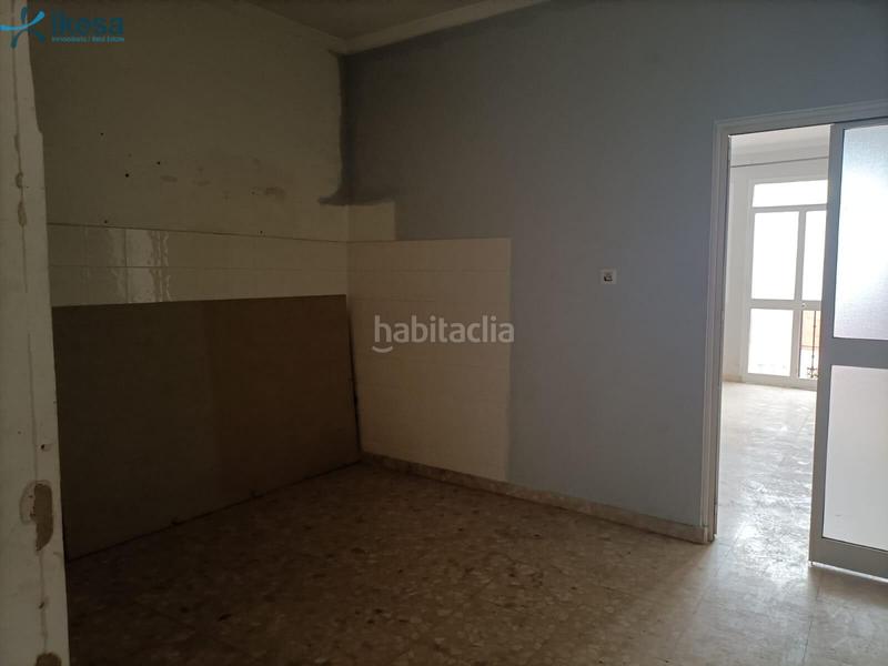 Foto 5d3d94f9-c5aa-42da-9d94-c4917104e31e. Casa bifamiliare in Lora del Río