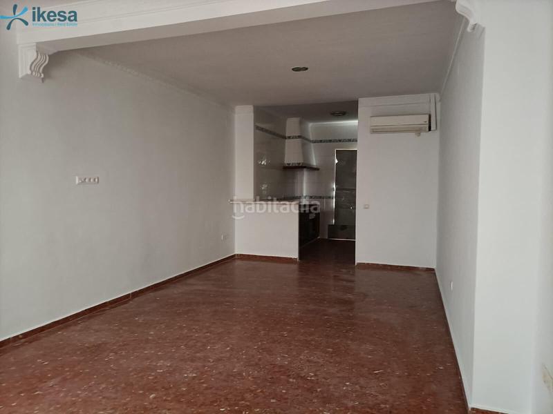 Foto 793a1fc0-422d-44fc-9ac5-d0998737e9ae. Casa bifamiliare in Lora del Río