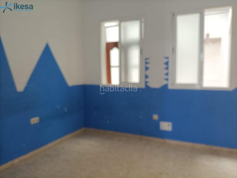 Foto fb4da522-25f4-485b-a71a-6366f9325732. Casa bifamiliare in Lora del Río