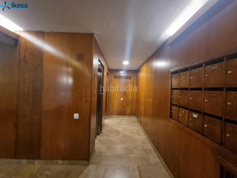 Foto 9b6beb6e-8ff0-40e2-a572-e2b14eaa89b5. Geschäftsraum in Plaza de Toros Granada