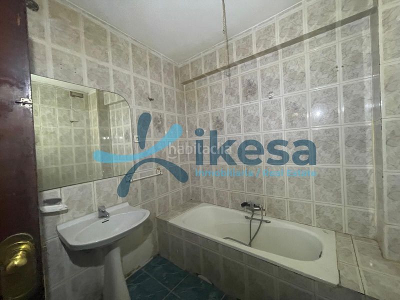 Foto 7b6ed2a8-5989-4bbe-9580-d31511c9ce96. Casa adossada a Arrayanes Linares