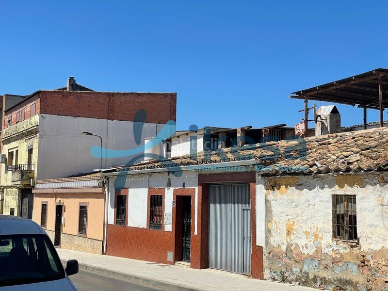 Foto dc8db93a-4ed2-4955-943c-9d1942cab8b2. Casa adossada a Arrayanes Linares