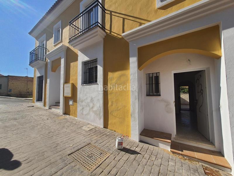 Foto 3d5a3cea-c569-4418-9b4a-656679c193f0. Semi detached house in Escacena del Campo