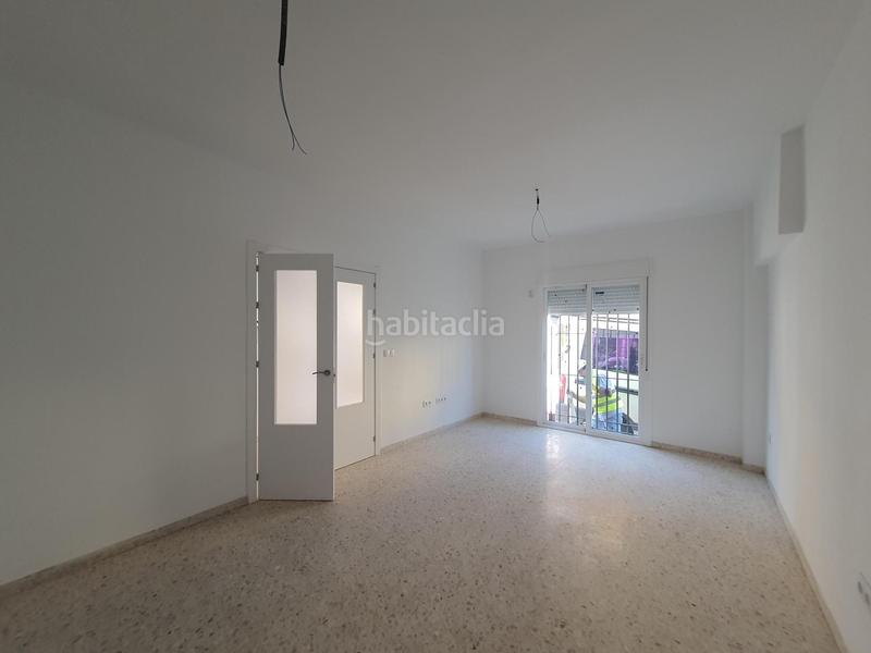 Foto aa06060f-f26e-4a8e-8b71-151c9896aee5. Semi detached house in Escacena del Campo