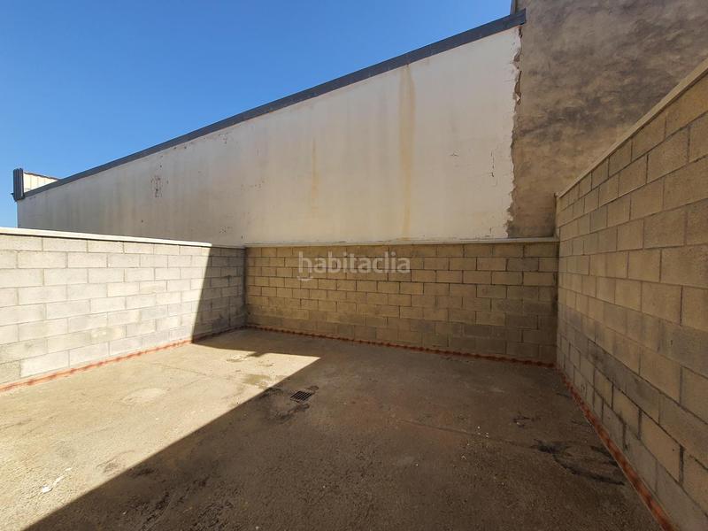 Foto c60a94eb-38f7-4e4d-b5bb-19e14267266e. Semi detached house in Escacena del Campo