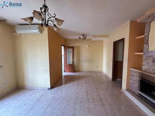 Casa adossada a Cartaya. Vivienda duplex unifamiliar en cartaya