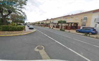 Pis a San Bartolomé de la Torre. Venta de casa en san bartolomé de la torre, huelva, activo inmob